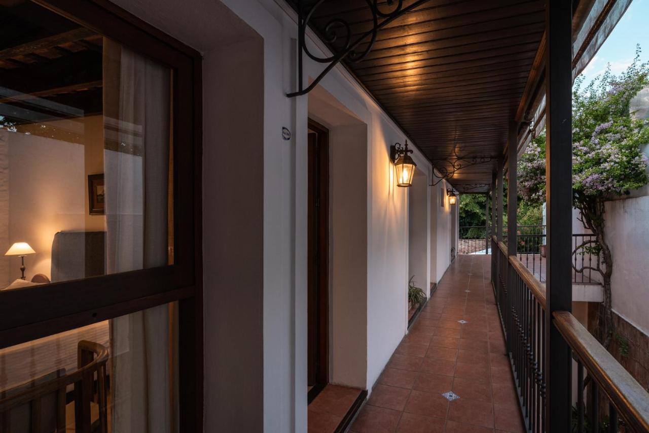 Posada Manuel Lobo Colonia del Sacramento Bagian luar foto