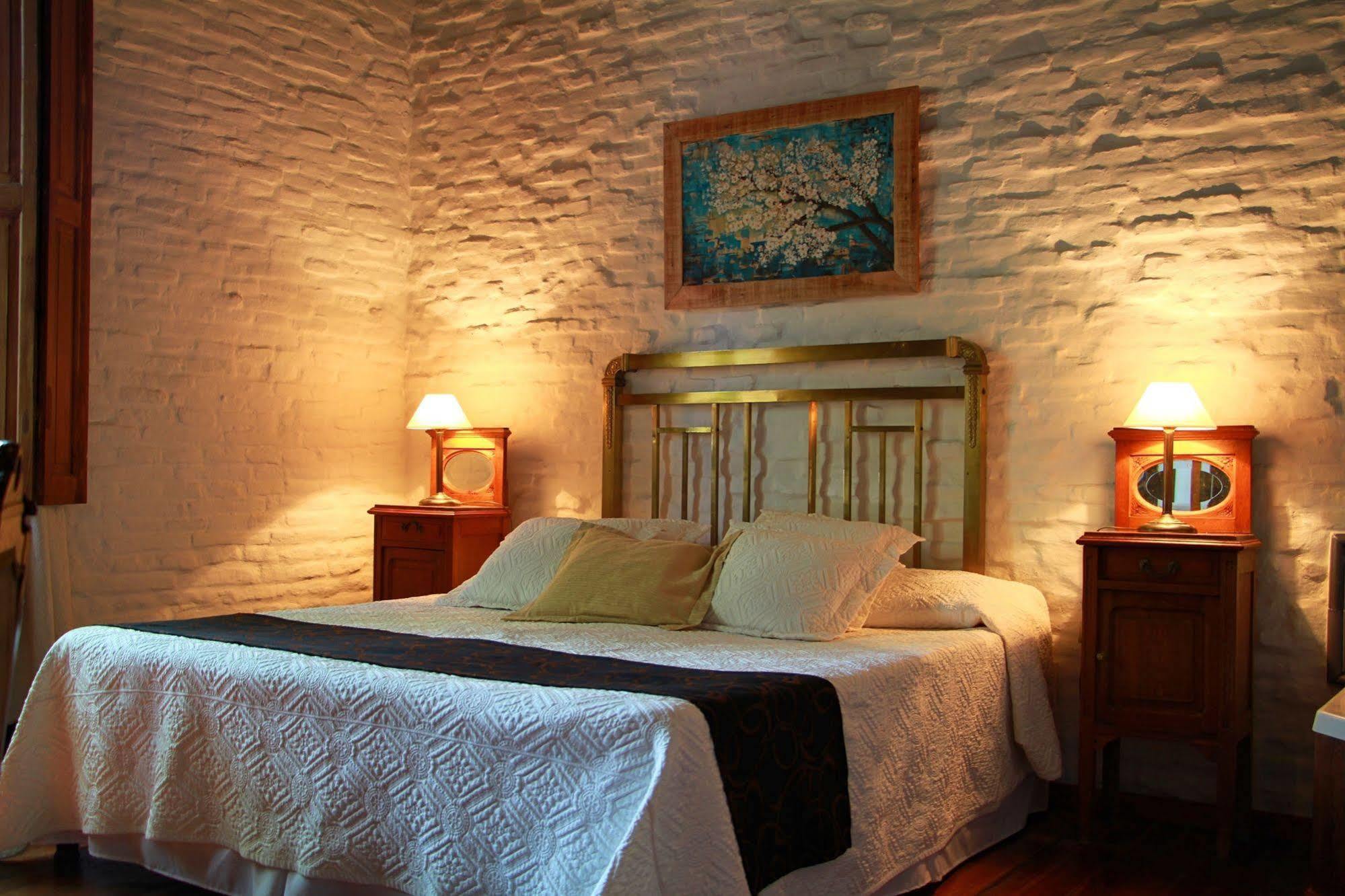 Posada Manuel Lobo Colonia del Sacramento Bagian luar foto