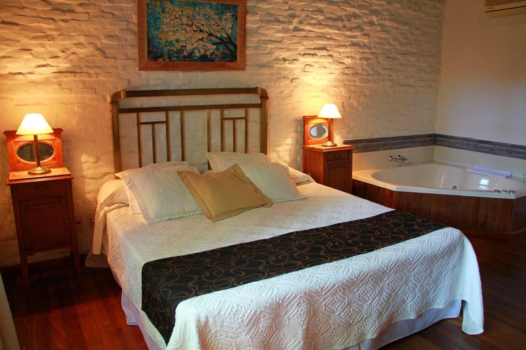 Posada Manuel Lobo Colonia del Sacramento Bagian luar foto
